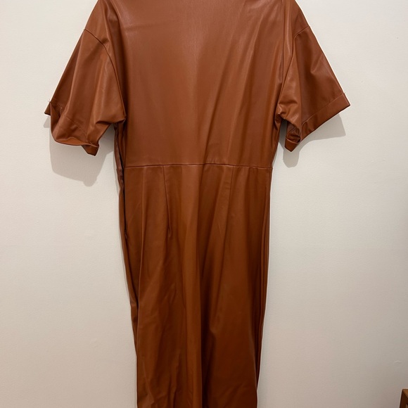 Zara faux leather dress - Picture 5 of 5